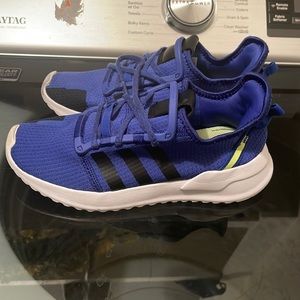 Size 3 boys adidas